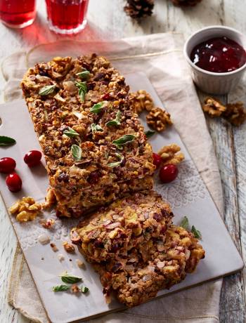 Christmas nut loaf from California Walnuts