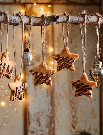 Orange and ginger shortbread stars from Billington's