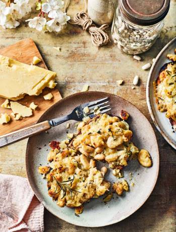 Cheesy beans on toast