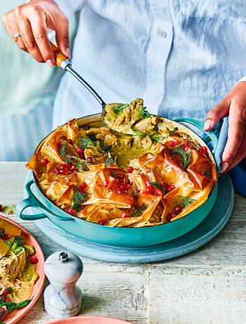 Sumac and dill chicken pie