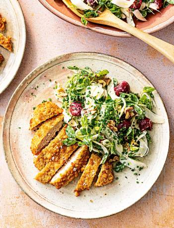 Chicken steaks with fennel and grape salad