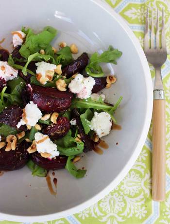 Salad of roasted beetroot, goat’s cheese and hazelnuts on wild rocket