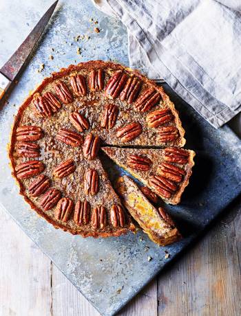 Pecan and apricot tart