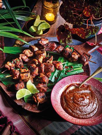 Barbecue pork skewers