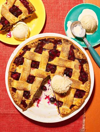 Blueberry lattice pie