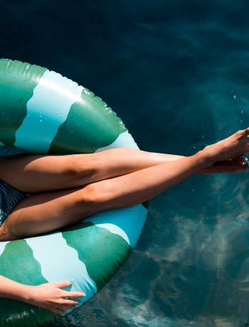 7 ways to switch off from work before you go away