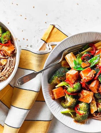 Teriyaki tofu and broccoli stir-fry