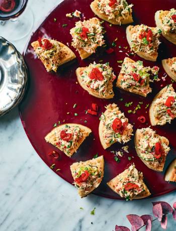 Chilli crab crumpets