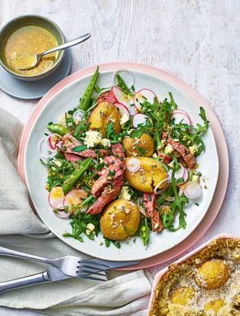 Steak salad with salt-baked Jersey Royals