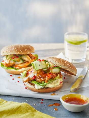 Thai chicken burgers
