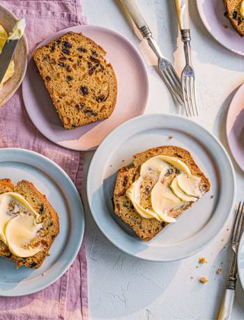 Camomile tea loaf