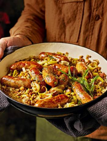 Cider-braised sausages and lentils