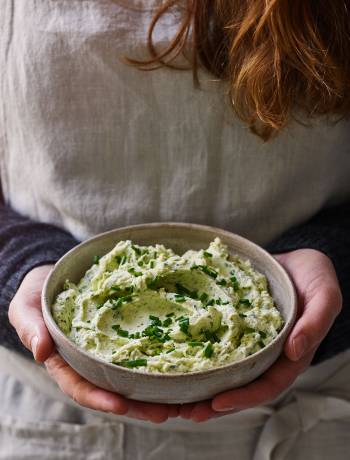 Garlic and herb cream cheese