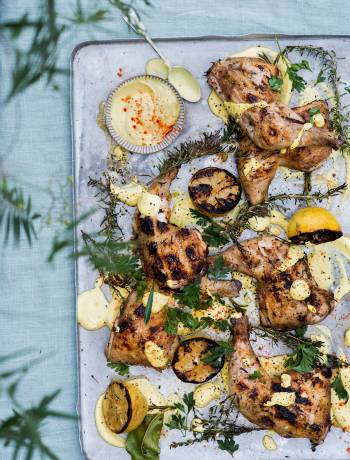 Chicken with saffron and paprika spiced yogurt
