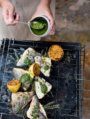 Barbecued fish with mojo verde