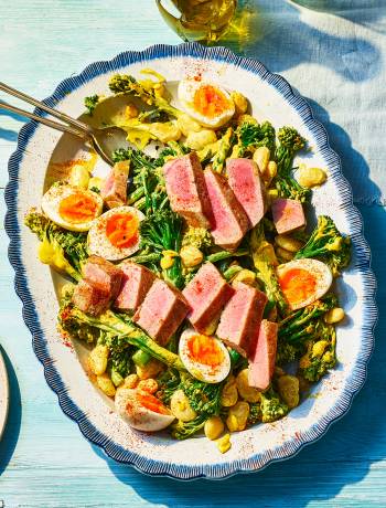 Sponsored: Tenderstem® broccoli and tuna niçoise salad