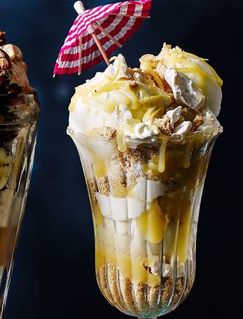 Lemon meringue pie sundae