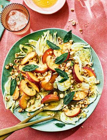 Peach, fennel and hazelnut salad with crispy sage