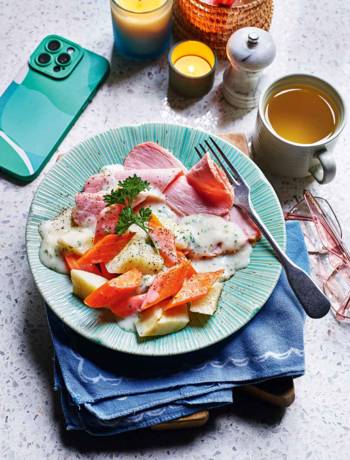 Slow-cooker ham with parsley sauce and vegetables