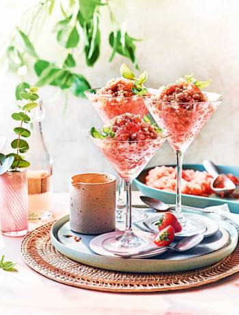 Strawberry, rosé and balsamic granita