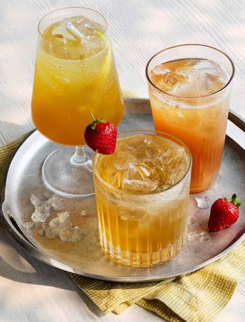 Sparkling tea