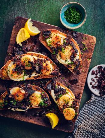 Black pudding, scallop and celeriac toasts