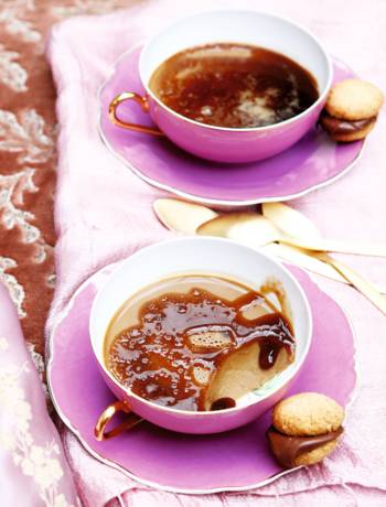 Coffee panna cotta with coffee caramel sauce 