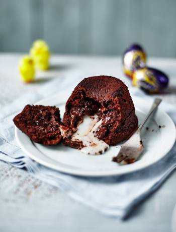 Creme Egg chocolate fondants 
