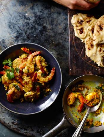 Coconut fried prawns