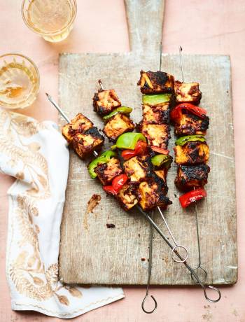 Chilli paneer skewers