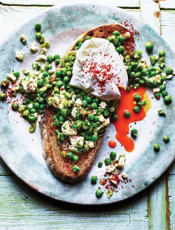 Pea and feta smash with poached eggs on toast