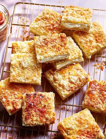 Lemon puff cheesecake slice