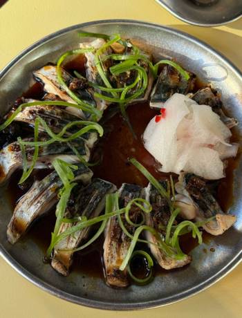 Taking Orders: Bun House Disco