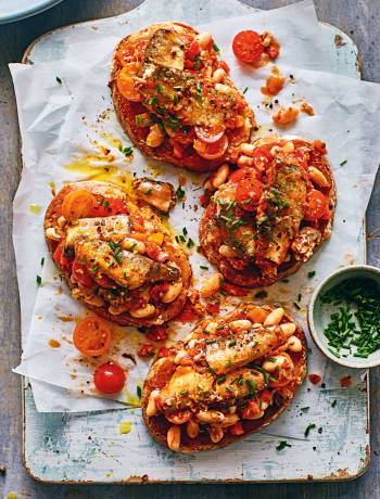 Sardine and pepper toasts