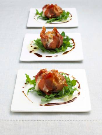 Roasted figs with Parma ham and goat's cheese
