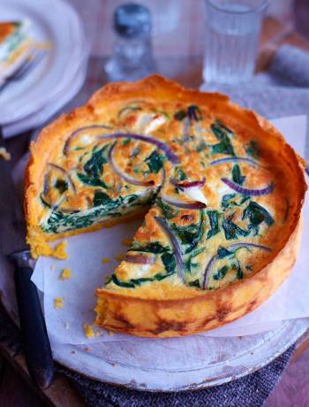 Spinach, red onion and feta quiche with a polenta crust