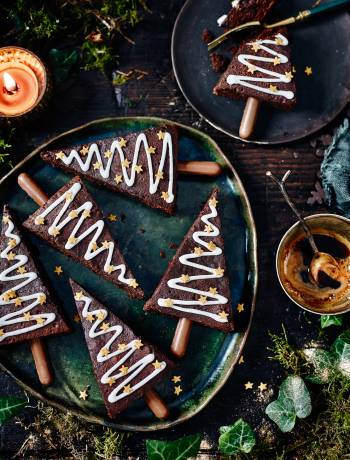Spiced Christmas tree brownies