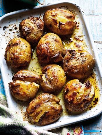 Crispy squashed potatoes  