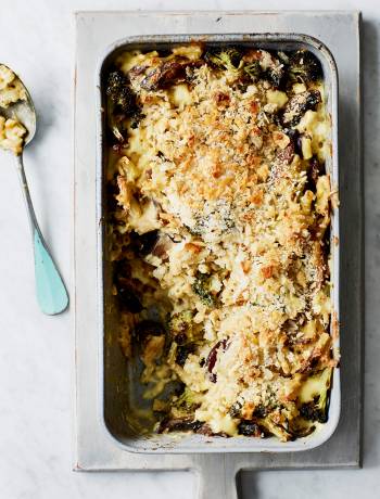 Creamy mac and greens