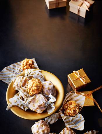 Peanut-popcorn bonbons