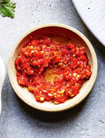 Burnt chilli 'harissa'