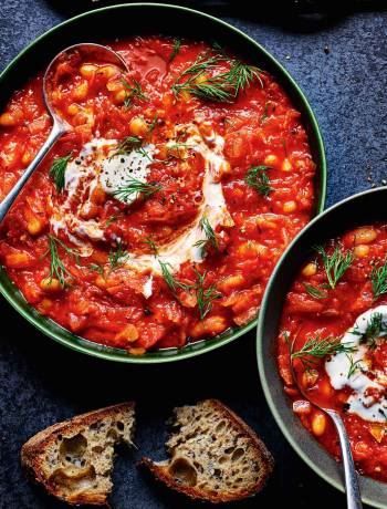 9 foods to keep you balanced over Christmas