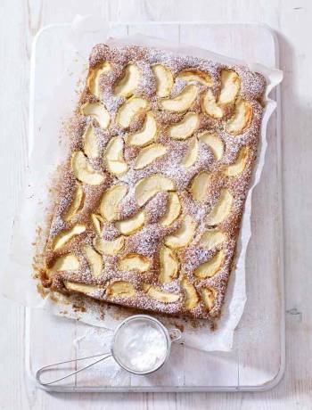 Spiced Dorset apple traybake