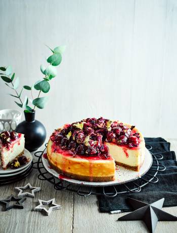 Spiced white chocolate and cherry cheesecake