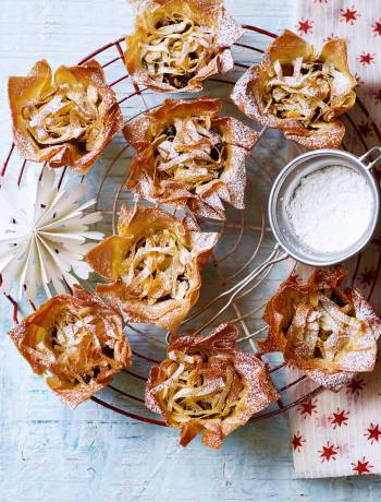 Lighter filo mince pies