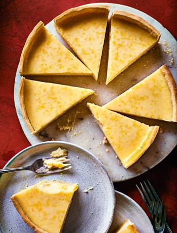 Classic lemon tart