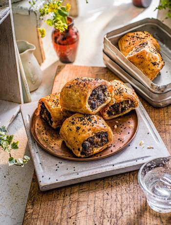 Black pudding sausage rolls