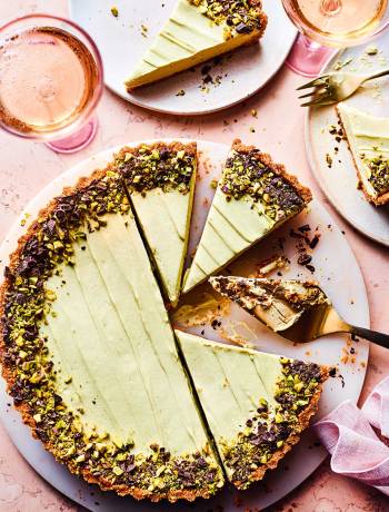 Pistachio cannoli tart