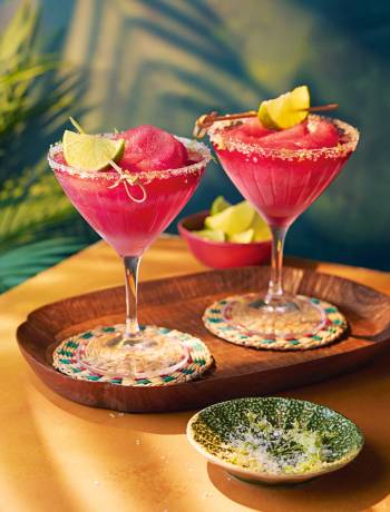 Frozen hibiscus margarita