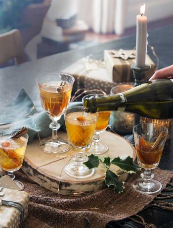 Caramelised clementine and sherry cocktail
